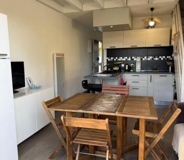 Hourtin-Plage Apartment | Hourtin Vibes - Appartement 4 à 6 personnes à 150m de la plage - 2 chambres et mezzanine