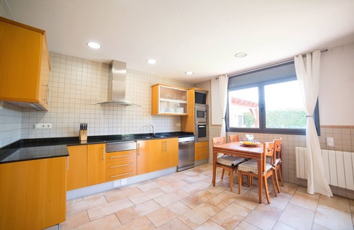 Sant Andreu de Llavaneres House | House with jacuzzi near the beach ideal for families