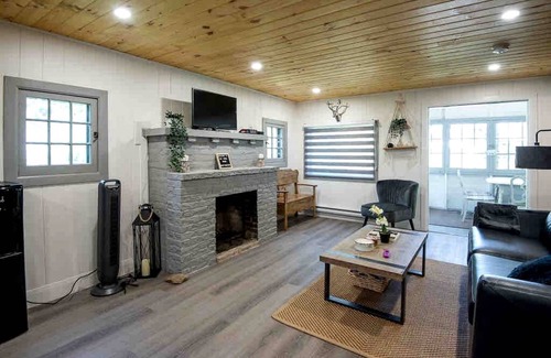 Fenelon Falls House | House ∙ 1 bedroom ∙ 4 guests