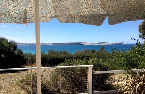 Spring Beach House | House ∙ 1 bedroom ∙ 7 guests