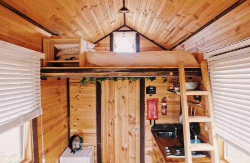Redesdale House | House ∙ 1 bedroom ∙ 2 guests
