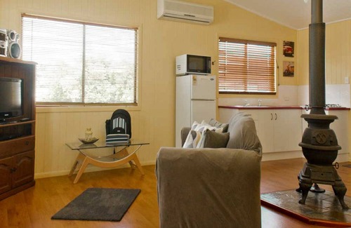 Kingaroy House | House ∙ 1 bedroom ∙ 4 guests