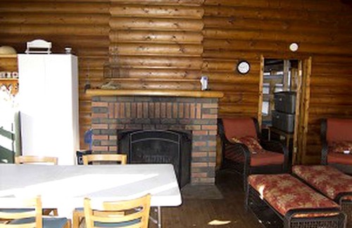 Unorganized Thunder Bay District House | House ∙ 1 bedroom ∙ 8 guests