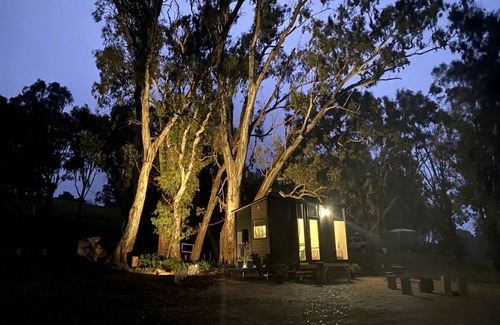 Howes Creek House | House ∙ 1 bedroom ∙ 2 guests