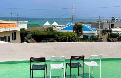 Pyeongdae-ri House | House ∙ 2 bedrooms ∙ 4 guests