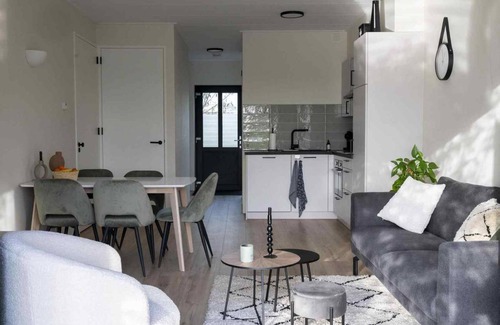 Municipality of Kaag en Braassem House | House ∙ 2 bedrooms ∙ 5 guests