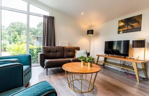 Aalst House | House ∙ 2 bedrooms ∙ 5 guests