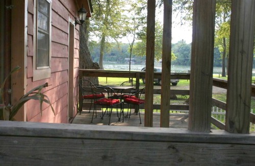 New Braunfels House | House ∙ 3 bedrooms ∙ 10 guests