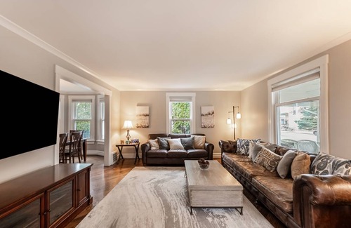 Plymouth House | House ∙ 3 bedrooms ∙ 6 guests