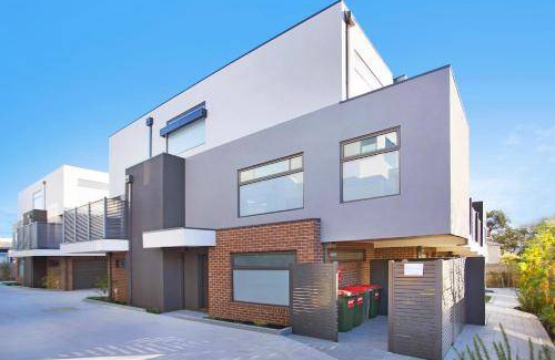 Rowville House | House ∙ 3 bedrooms ∙ 6 guests
