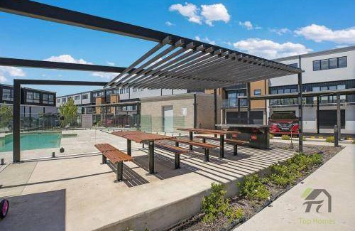 Throsby House | House ∙ 3 bedrooms ∙ 8 guests