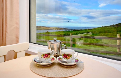 Clifden House | House ∙ 3 bedrooms ∙ 6 guests