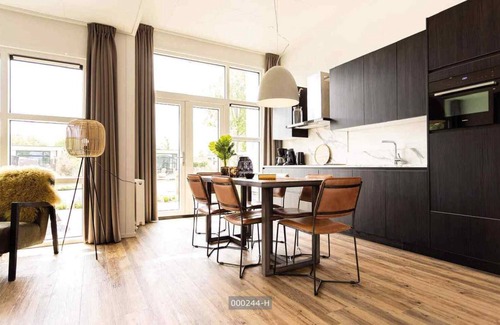Cromvoirt House | House ∙ 3 bedrooms ∙ 6 guests