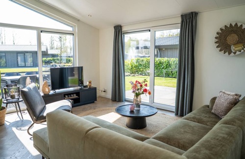Municipality of Veldhoven House | House ∙ 3 bedrooms ∙ 6 guests