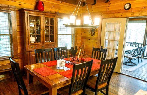 Shenandoah House | House ∙ 3 bedrooms ∙ 12 guests
