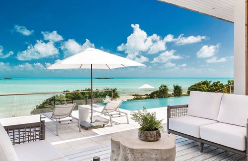 Juba Sound House | House ∙ 4 bedrooms ∙ 8 guests