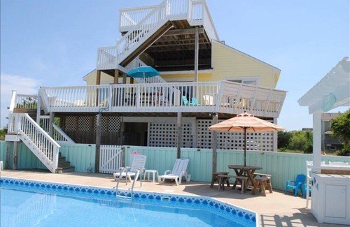 Whalehead Beach House | House ∙ 4 bedrooms ∙ 9 guests