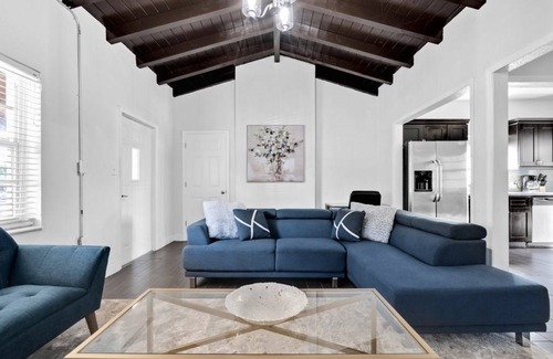 Coral Way House | House ∙ 4 bedrooms ∙ 8 guests