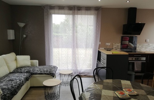 Portbail House | House 42 m2, 200 m from the sandy beach, with enclosed garden and parking.