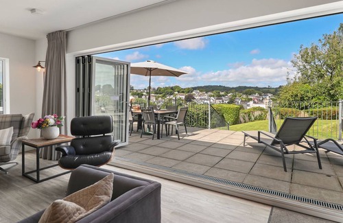 Saundersfoot House | House ∙ 5 bedrooms ∙ 10 guests