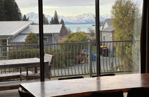 Lake Tekapo House | House ∙ 5 bedrooms ∙ 12 guests