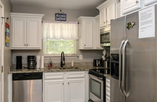 Leesburg House | House# 60 Point of View (pet friendly)