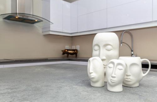 Hunter's Home House | House 7 Fraser