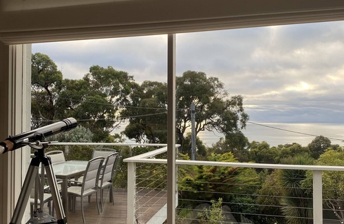Lorne House | House 83, Holiday House Lorne
