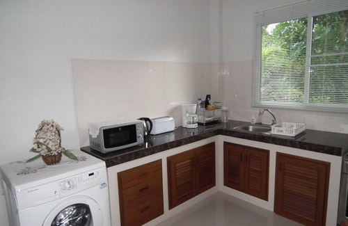 Thai Mueang Villa | House and pool facing the ocean, golf 2 km away, breakfast and cleaning included