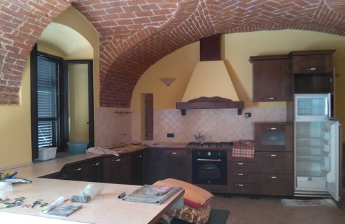 Asti House | House Aromas and Art accommodation SPICES
