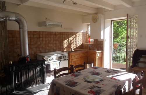 Chamoux-sur-Gelon House | House at the foot of the mountain