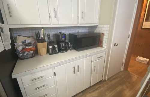Omro House | House Available for EAA. Perfect for those with children or dogs.