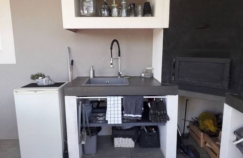 Cuxac-dʼAude House | House between sea and garrigue