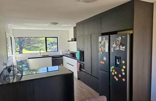 Christchurch House | House by the golf course