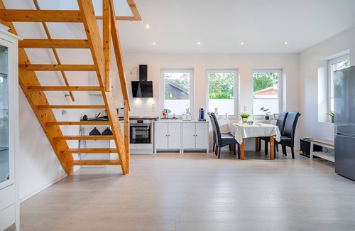 Sudbrookmerland House | House by the lake exquisite relaxation
