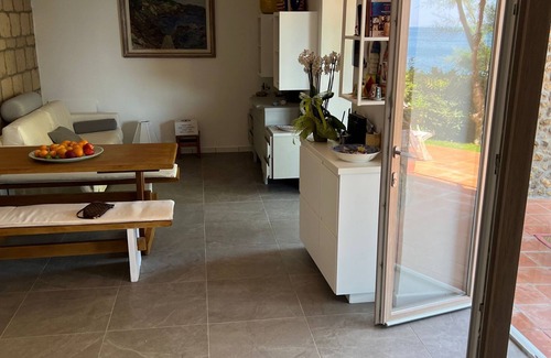 Castiglioncello House | House by the sea with equipped terraces, direct access to the sea