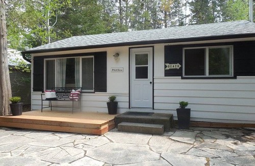 Sauble Beach House | House