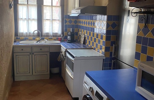 Le Bugue House | House center town, perigord noir, close to shops, quiet, garden