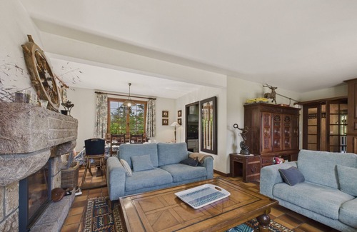 Louannec House | House for 10 with large garden, 250m from the sea