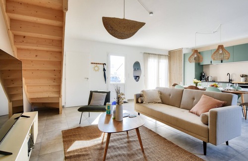 La Gueriniere House | House for 8 - 250m from the beach - Terrace
