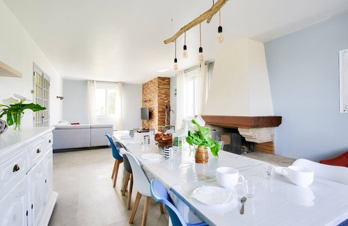 Erquy House | House for 8 - heated pool - 800m from the beach