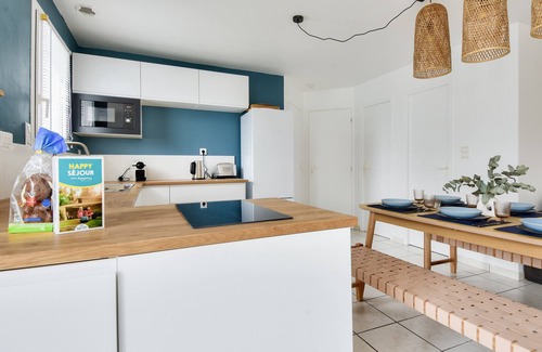 Noirmoutier-en-l'Ile Ski Chalet | House for 6 - Garden - Center of Noirmoutier