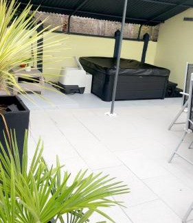 Huttenheim House | House for rent, 4 people