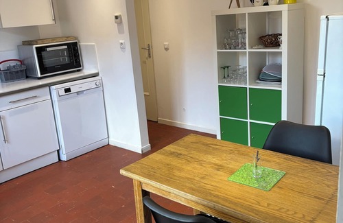 Recourt House | House ideal for family or employees 4 bedrooms, garden, garage, fireplace
