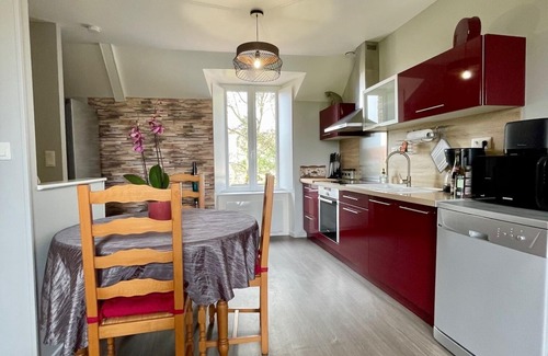 Montfarville House | House in a haven of peace 1.5 kilometers from the Cap beach in Montfarville.