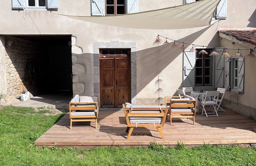 Arguenos House | House in a mountain village