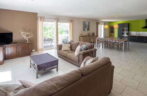 Apt House | House in Luberon with private pool, plenty of comfort and nature