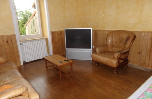 Peyrilhac House | House in the country
