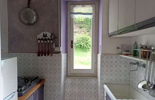 Urbe House | House in the Forest Purple (CITRA Code 009063-LT-0016)