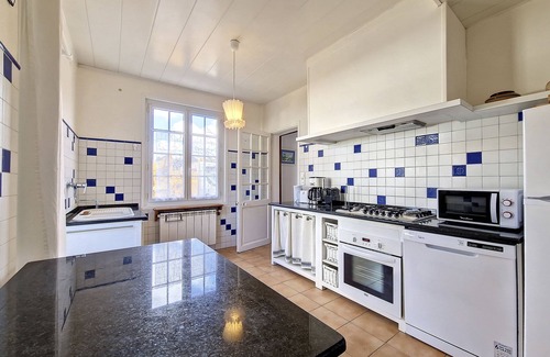 Bassussarry House | House in the heart of Arcangues near Biarritz